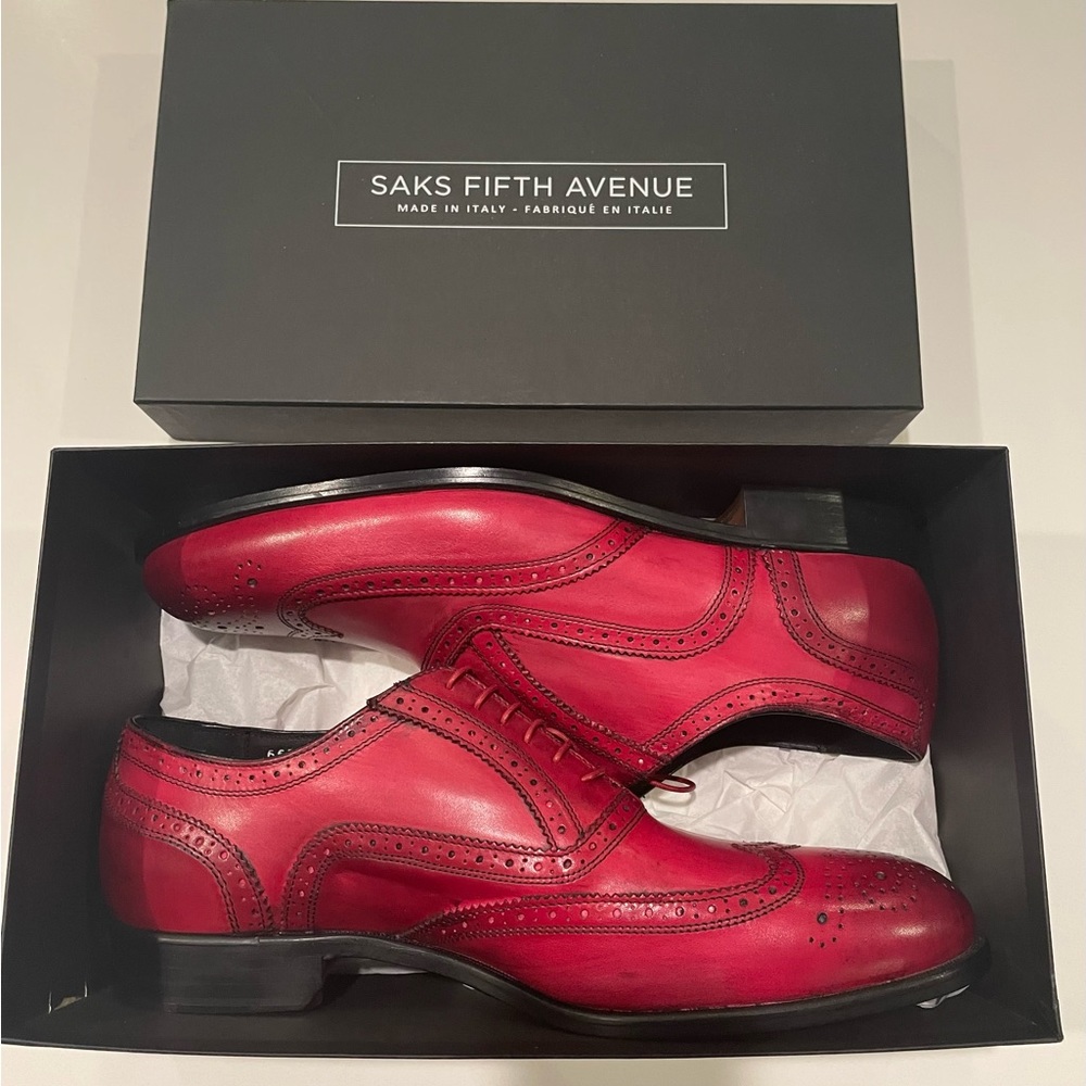 Saks Fifth Avenue Made in Italy Red Dress Shoes NWT Size 12!